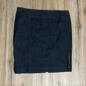 Women’s denim skirt, size 16